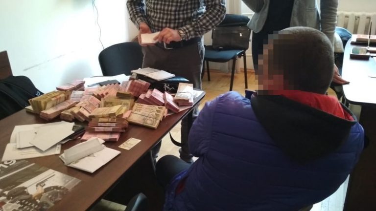 В Івано-Франківську СБУ припинила діяльність фінансової “пральні”, обсягом у мільйони гривень (ФОТО)