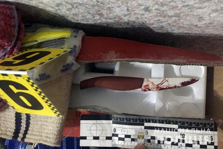 У Франківську п’яний чоловік вбив матір та намагався покінчити з собою