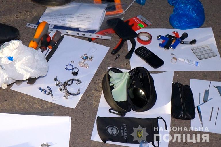 У Франківську “гастролери” зі сходу обкрадали квартири (ФОТО, ВІДЕО)