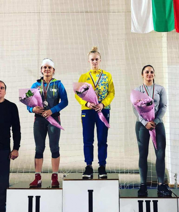 Прикарпатські борчині – чемпіонки Міжнародного турніру в Болгарії