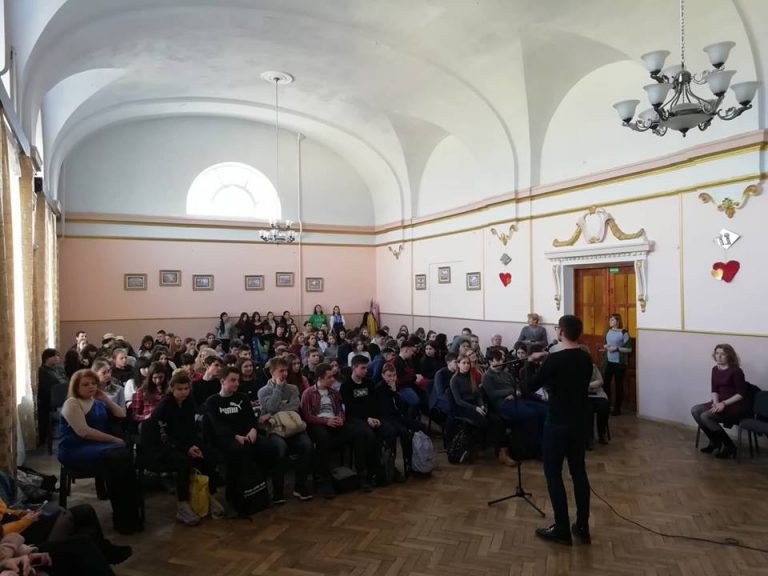 У Франківських школах проводять “Урок тверезого життя” (ФОТО)