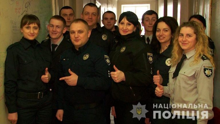 Ювенальні поліцейські Івано-Франківщини здали кров на лікування дітей (ФОТО)