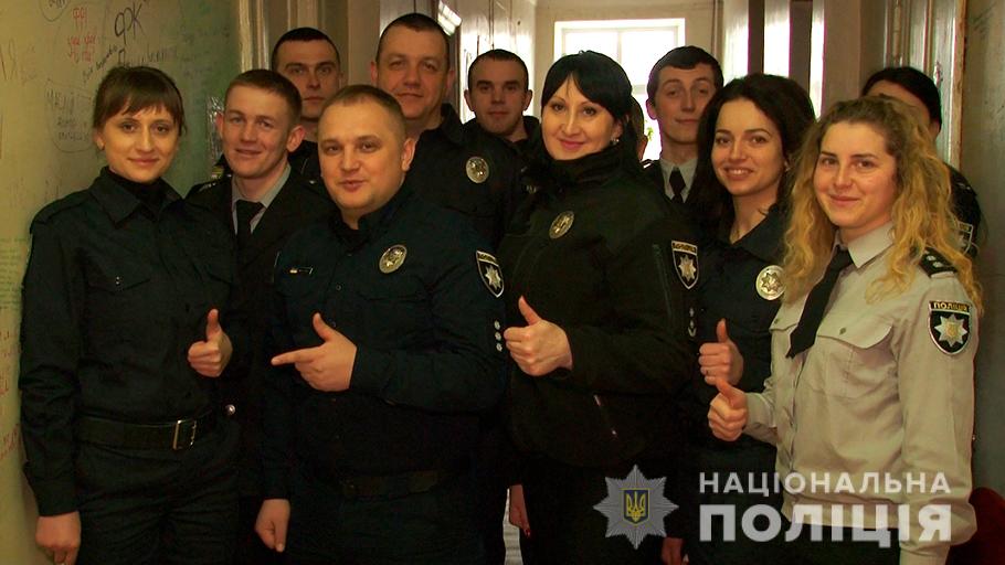 Ювенальні поліцейські Івано-Франківщини здали кров на лікування дітей (ФОТО)