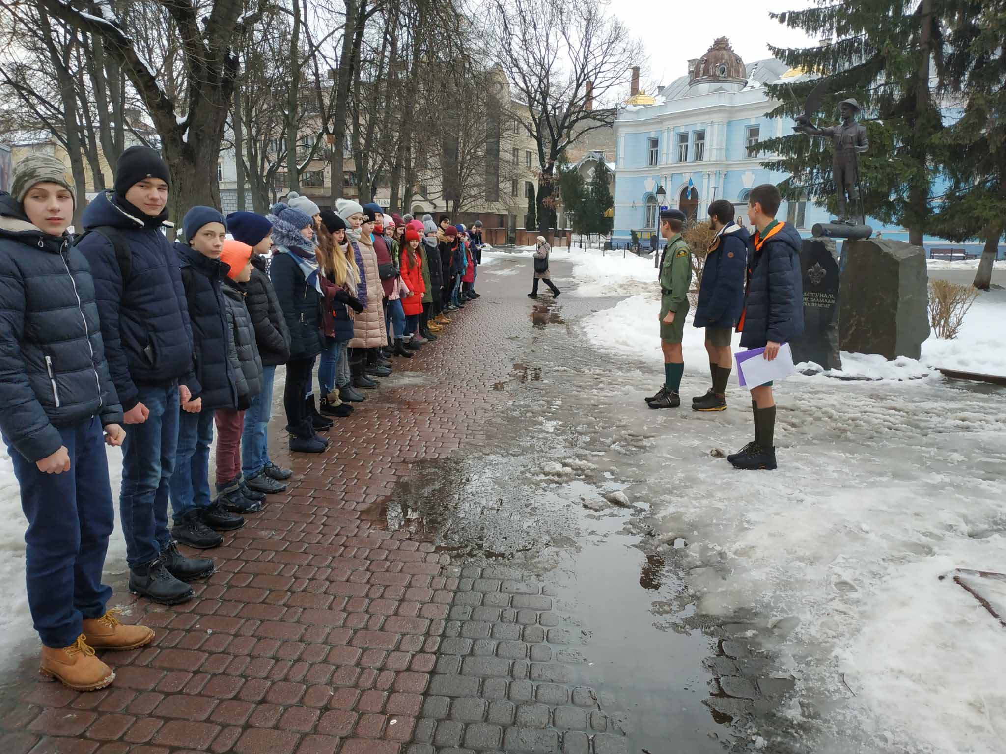Для франківських пластунів влаштували інтелектуальні і спортивні забави, присвячені річниці бою під Крутами