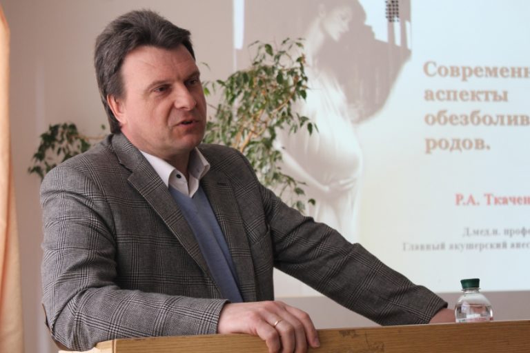 Франківським лікарям провели майстер-клас із сучасних аспектів знеболення пологів (ФОТО)