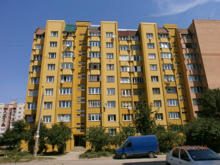 Поліція не може встановити, кому належать 100 тисяч начебто розтрачених при утепленні франківських будинків