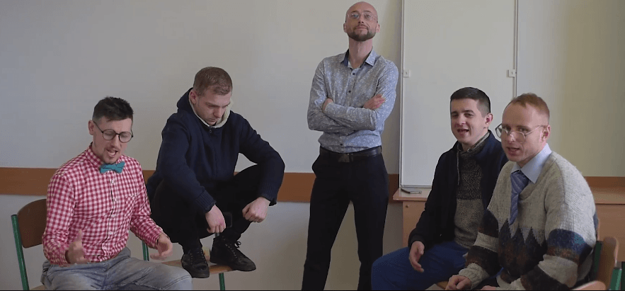 “Холостяцька іронія долі”, – франківці зняли новий кліп про День Валентина (ВІДЕО)