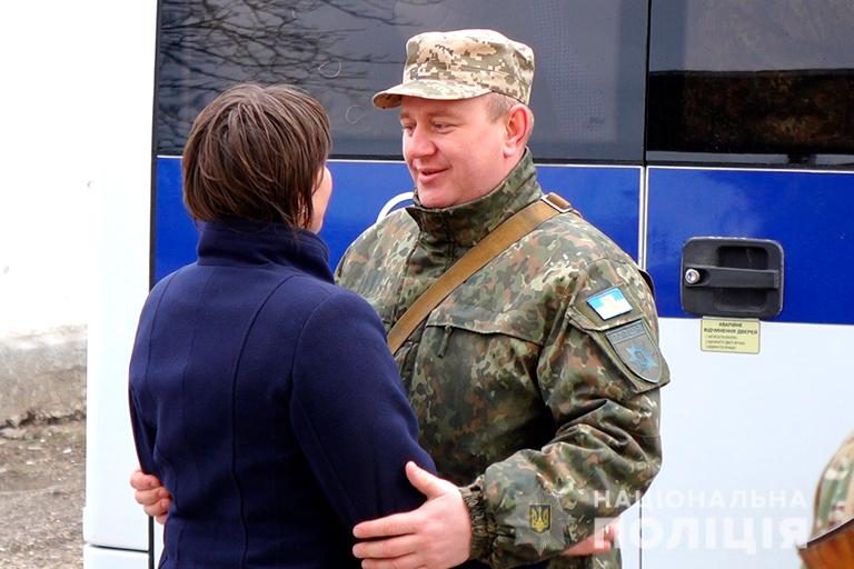 Прикарпатські поліціянти вирушили на Схід України (ФОТО)