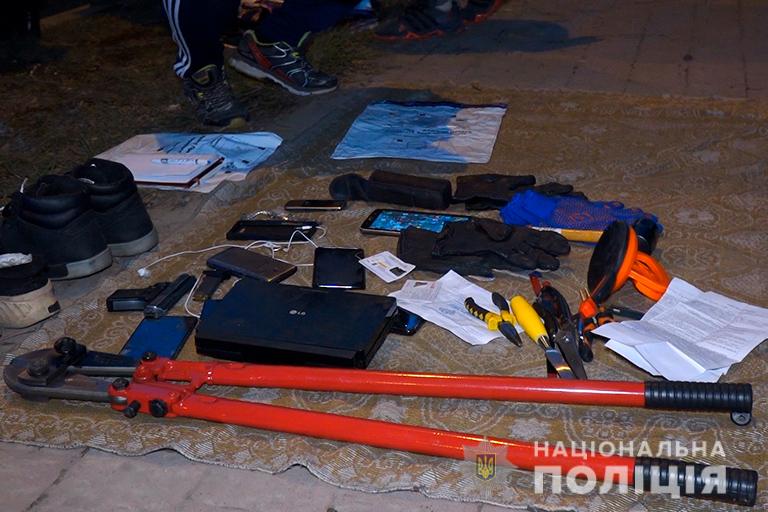 Поліція розповіла подробиці гучного затримання на Пасічній (ФОТО,ВІДЕО)