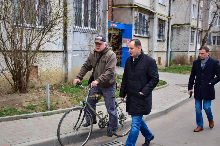 Вулиця Івана Павла ІІ отримає нову дорогу та тротуари, – Марцінків (ФОТО)