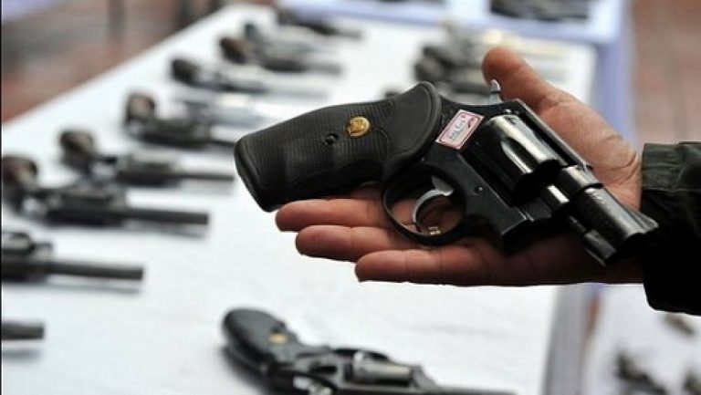 180 прикарпатців задекларували майже 200 одиниць зброї та понад 20 тисяч набоїв