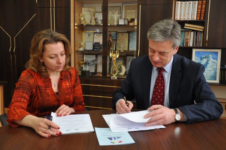 Студенти франківського вишу зможуть їздити на практику в Туреччину