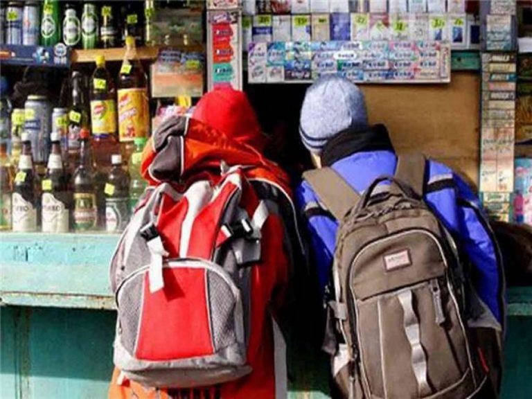 11-річному бурштинцю продали цигарки