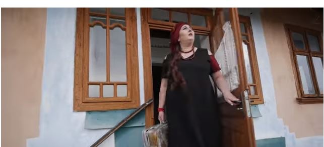 Епатажна баба Доцька зібралася у президенти: каже, що на всіх найде управу (ВІДЕО)