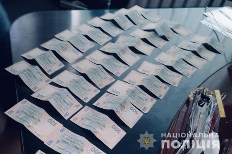 З’явились подробиці затримання керівника облавтодору на хабарі в 15 тисяч гривень (ФОТО)