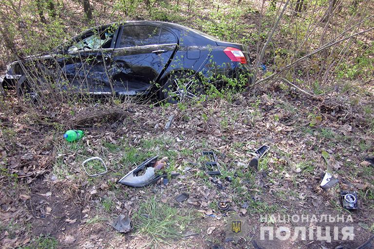На Коломийщині водій BMW виїхав “на зустрічку” і зіткнувся з Geely – травмована жінка (ФОТО)
