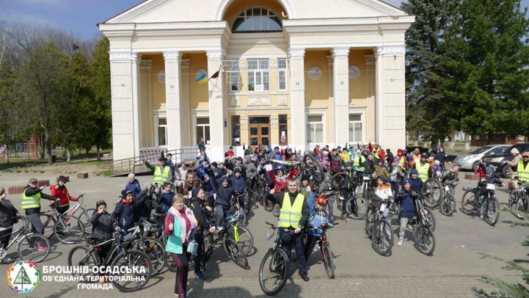 На Рожнятівщині до Дня здоров’я провели велопробіг (ФОТО)