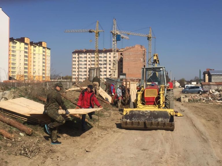 На Хіміків розпочали будівництво житла для учасників АТО (ФОТО)