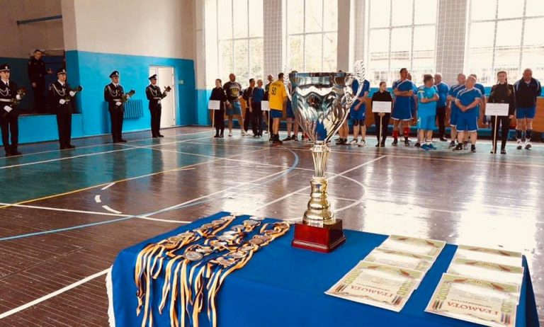 У Франківську до Дня створення Станіславської школи міліції провели волейбольний турнір (ФОТО,ВІДЕО)