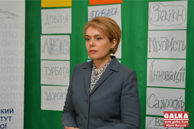 “Це ганебно”, – Гриневич про шкільні вбиральні на вулиці