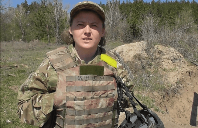 Чому чемпіонка Європи з Коломиї пішла захищати Україну в зоні ООС (ВІДЕО)