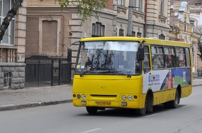 По шість. У Франківську підняли ціну на проїзд у маршрутках