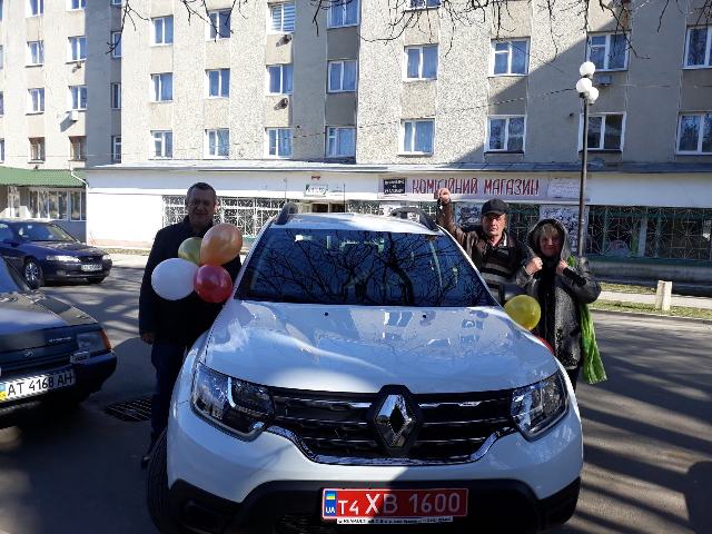 На Снятинщині для нової амбулаторії придбали автомобіль (ФОТОФАКТ)