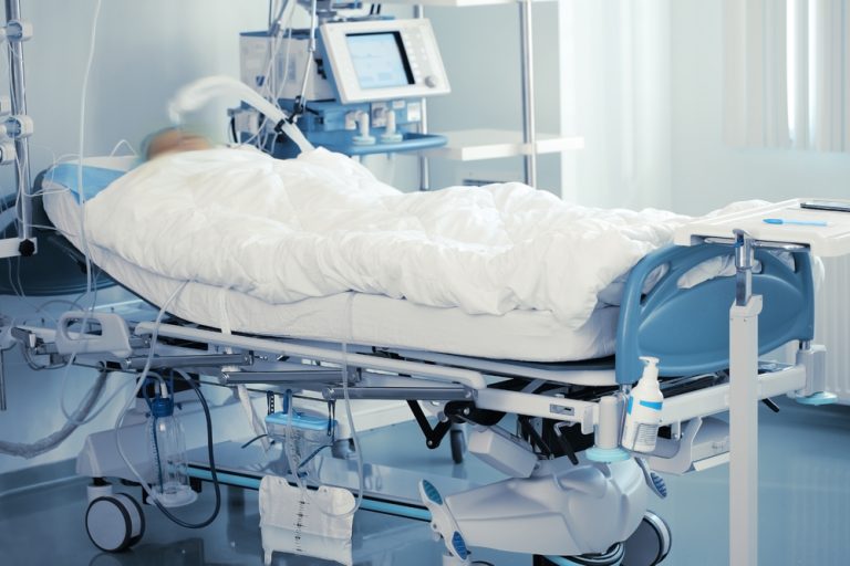 У діях медиків, які не змогли врятувати 8-річного прикарпатця з COVID-19, не виявили порушень