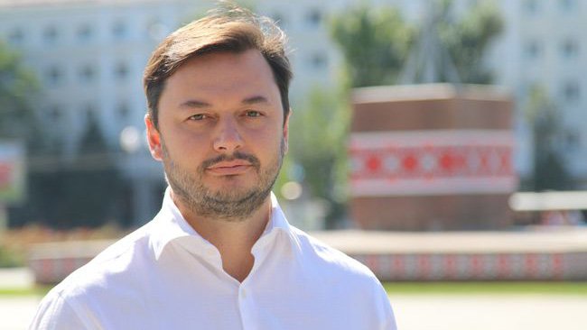 Водії, масажисти, секретарки повертаються, – нардеп з Прикарпаття про виборчу реформу від Зеленського