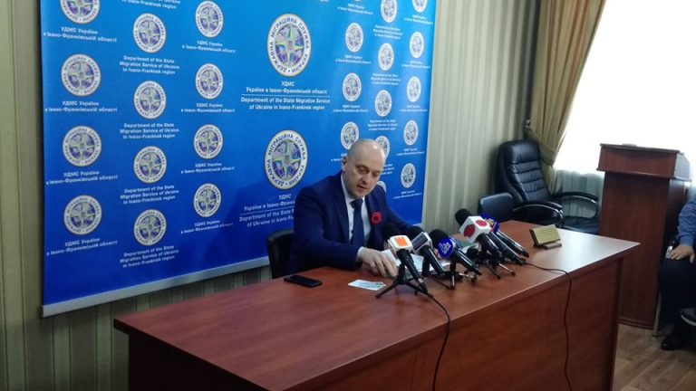 На Прикарпатті легально проживають понад 8 тисяч іноземців (ФОТО)