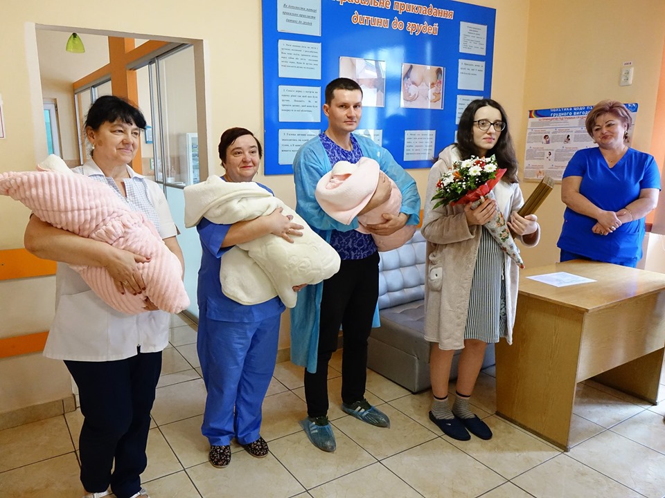 Мешканка Івано-Франківська народила трійню (ФОТО)