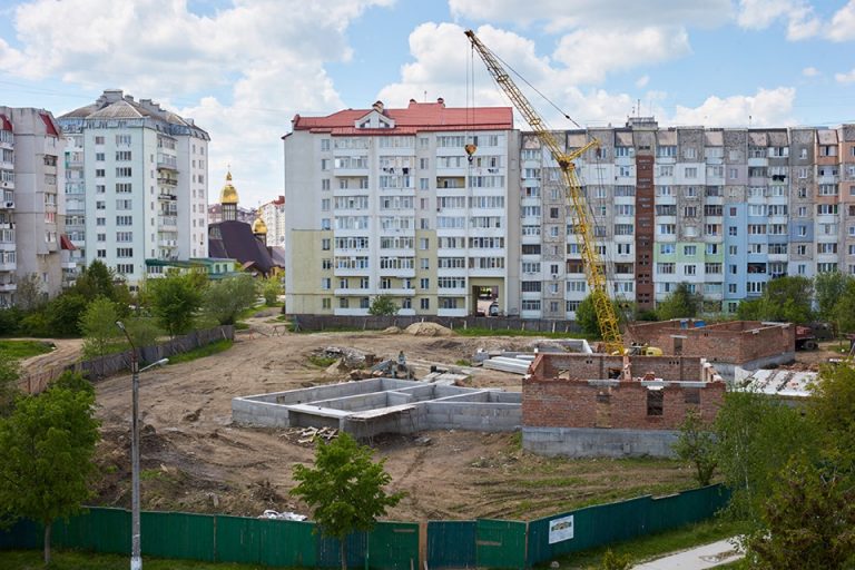 Марцінків показав, як будується дитсадок у мікрорайоні “Каскад” (ФОТО)