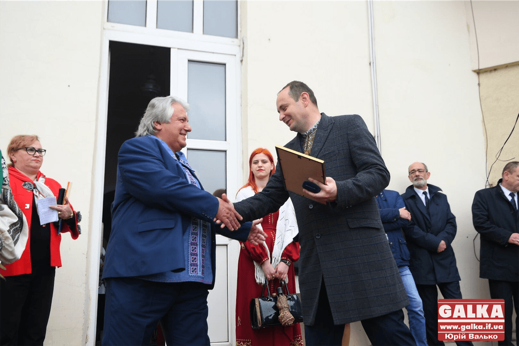Франківським літераторам і журналісту вручили найвищу відзнаку міста (ФОТО)