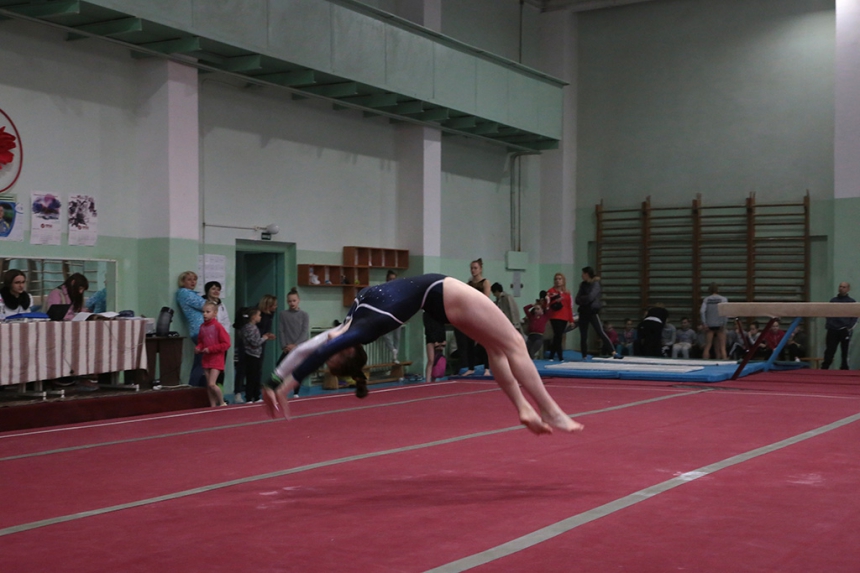 Майже 300 юних гімнастів змагаються на чемпіонаті України в Івано-Франківську (ФОТО)