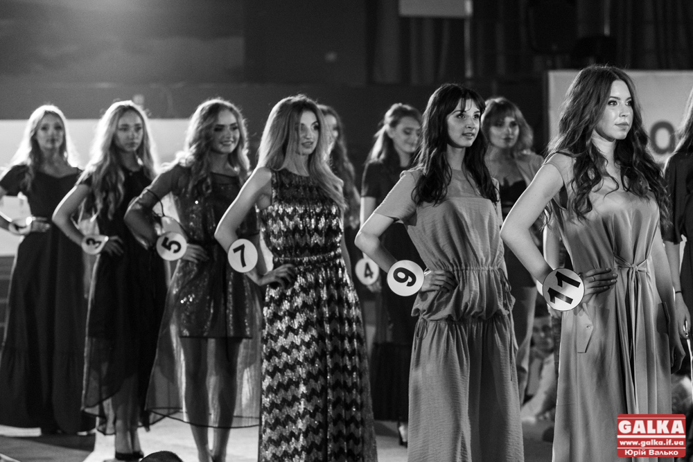 В Івано-Франківську відбувся конкурс краси та моди Star Face of the Season s’s 2019 (ФОТО, ВІДЕО)