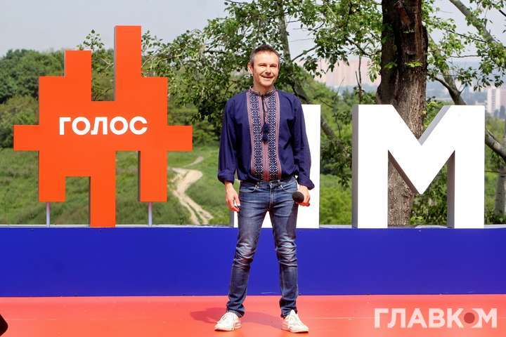 “Голос” Вакарчука набере рівно стільки, щоб не пустити до парламенту Порошенка і не пройти самим,- Андрухович
