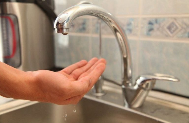 Франківцям підняли тарифи на водопостачання і водовідведення
