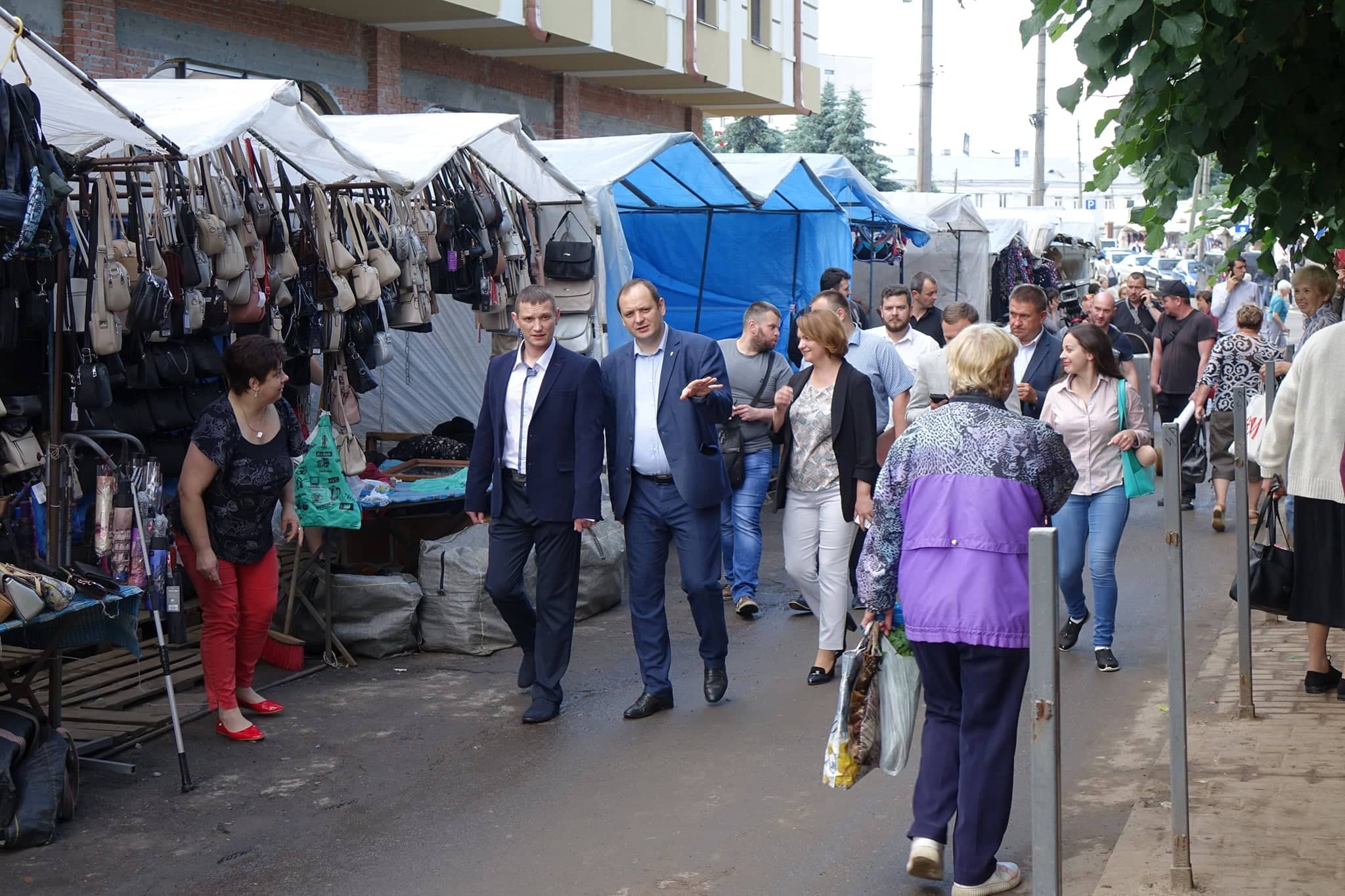 Марцінків просить пришвидшити темп ремонту центрального ринку (ФОТО)