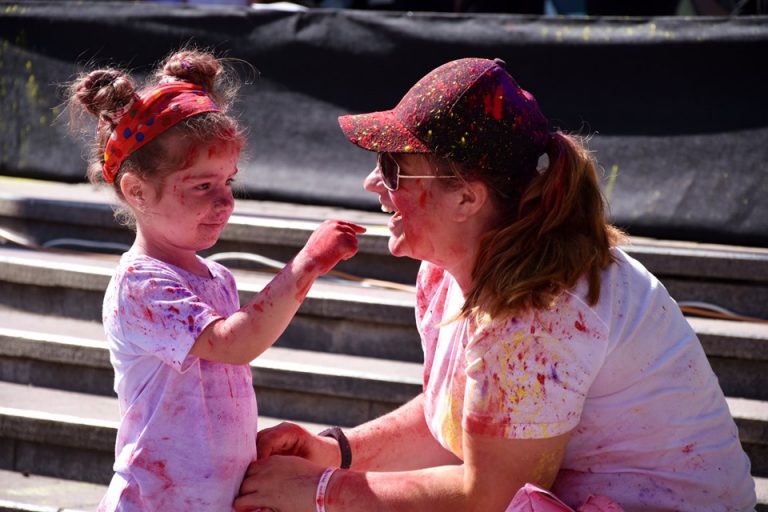 IF Color Run 2019: у мережі з’явились яскраві світлини пробігу (ФОТО)