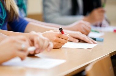 Двоє прикарпатських абітурієнтів склали ЗНО на 200 балів