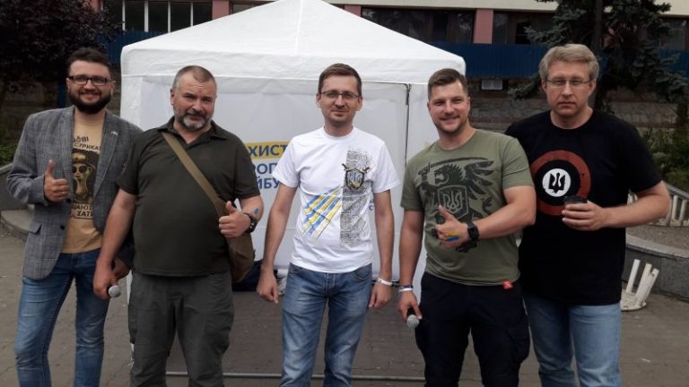 Відомий український телеведучий Гайдукевич підтримав у Франківську кандидата Петечела (ФОТО+ВІДЕО)