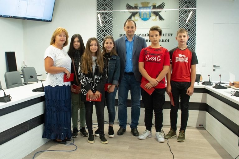 Дітей загиблих атовців із Франківська відправляють на відпочинок до Португалії (ФОТО)