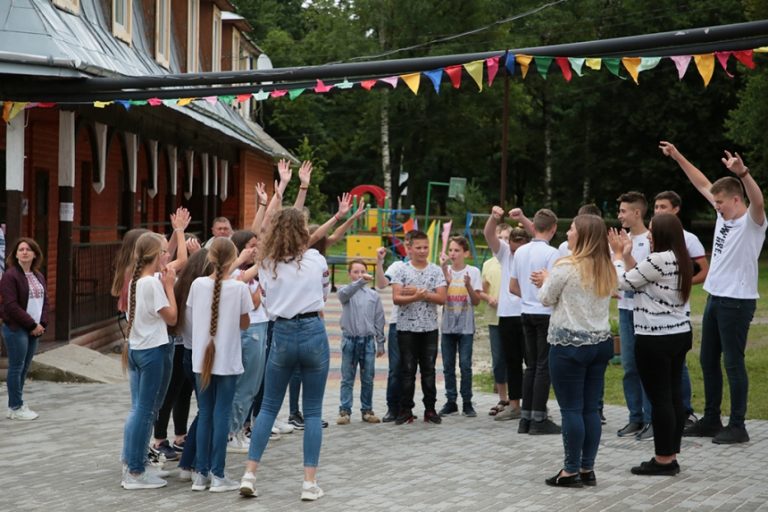 На Івано-Франківщині запрацював  заклад оздоровлення та відпочинку дітей «Карпатські мрії» (ФОТО)