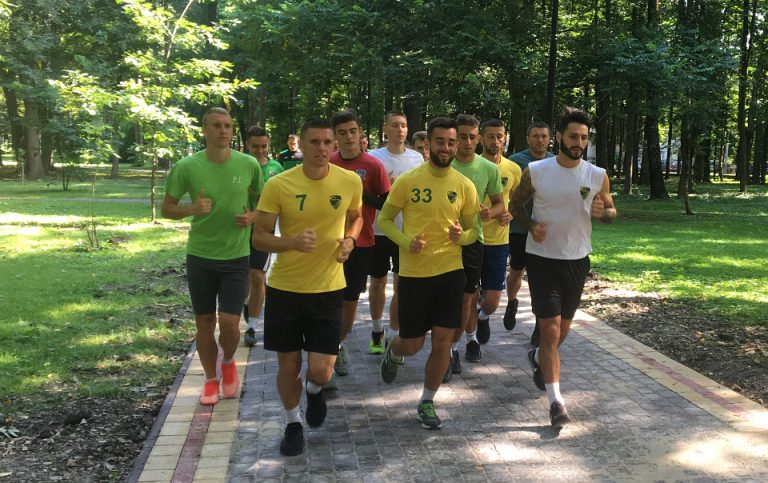 Футболісти «Прикарпаття» вирушили на другий тренувальний збір до Яремче (ФОТО)