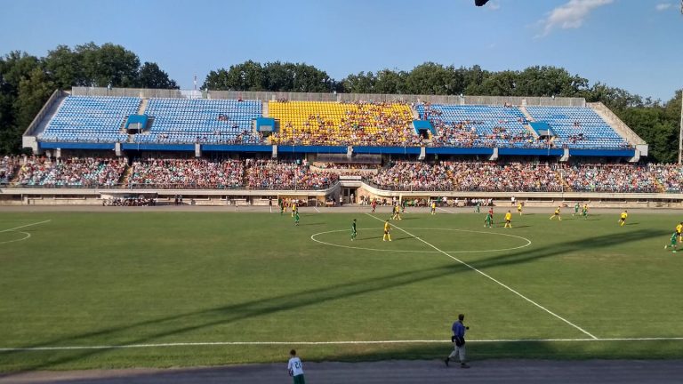Франківський стадіон “Рух” може втратити можливість приймати матчі Першої ліги