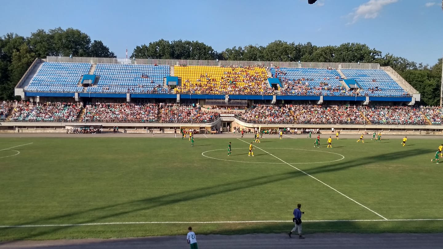 Франківський стадіон “Рух” зберіг право приймати матчі Першої ліги