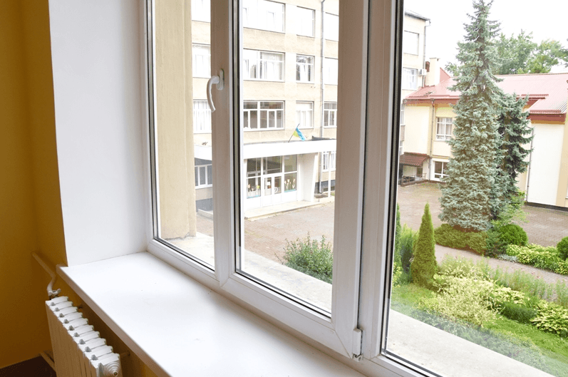Сучасний кабінет психолога з’явився в одній з франківських шкіл (ФОТО)