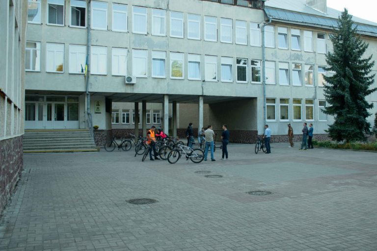 В останню літню “Чорну п’ятницю” чиновники перевірили школи – “є над чим працювати” (ФОТО)