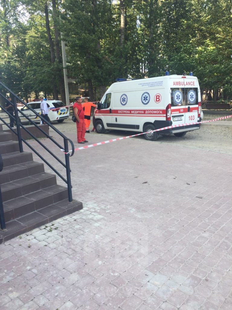 Ексатовець підірвав дві гранати, – керівник поліції міста про смерть двох людей