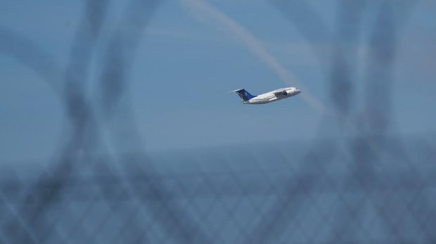 Українські політв’язні та військовополонені повернулись додому
